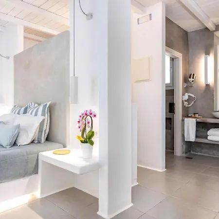 Luxury Paros Votsalo 1 Bedroom With Jacuzzi Naousa *