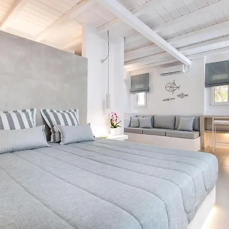 Luxury Paros Votsalo 1 Bedroom With Jacuzzi Naousa