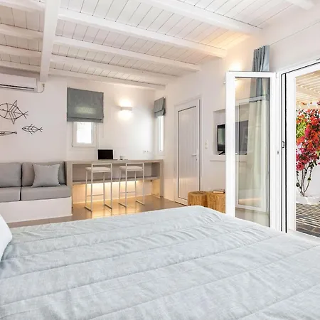 Villa Luxury Paros Votsalo 1 Bedroom With Jacuzzi Naousa Livadeia